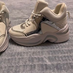 Fashion Nova platform sneakers